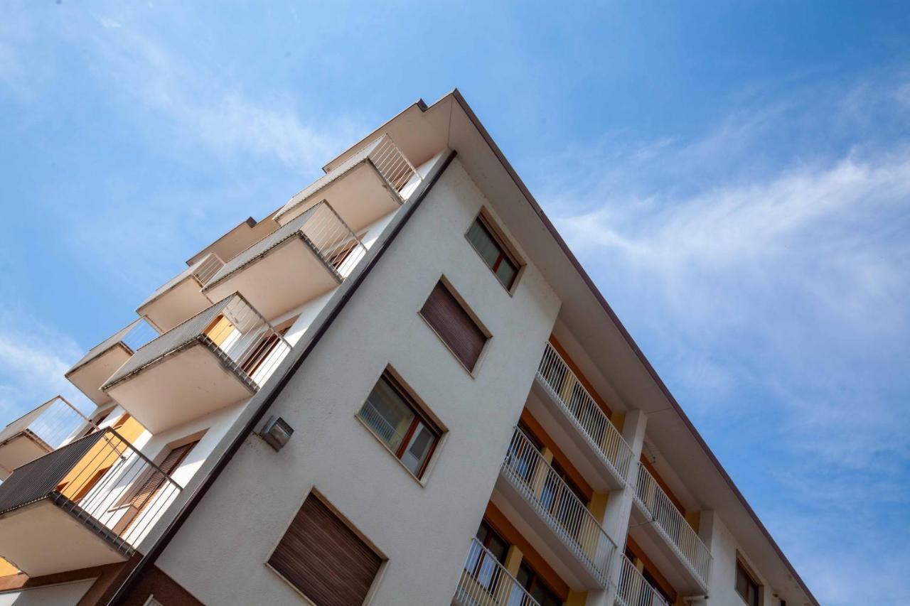 Attico Panoramico In Centro - Civetta Apartment Belluno Ngoại thất bức ảnh