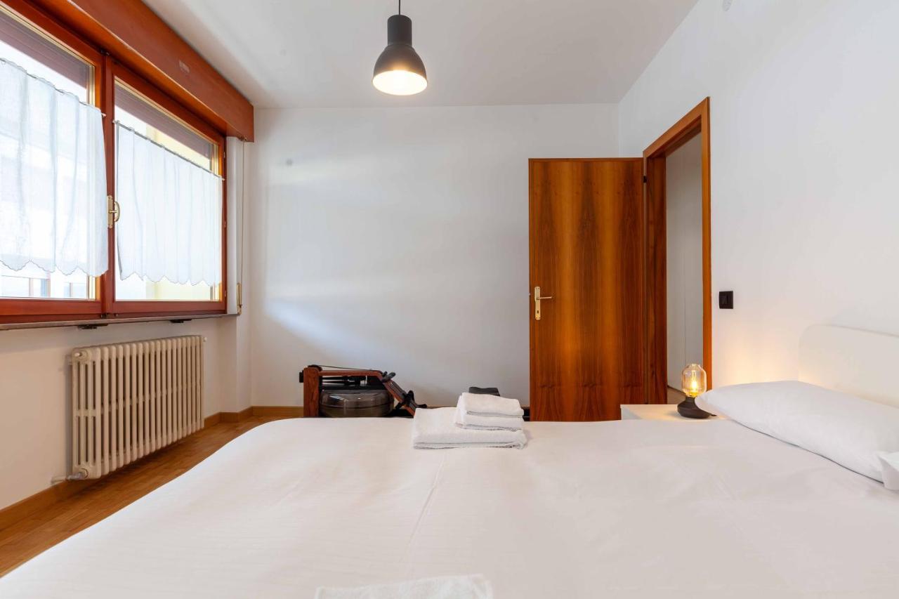 Attico Panoramico In Centro - Civetta Apartment Belluno Ngoại thất bức ảnh